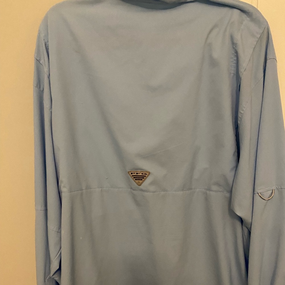 COLUMBIA LONG SLEEVE BITTON DOWN